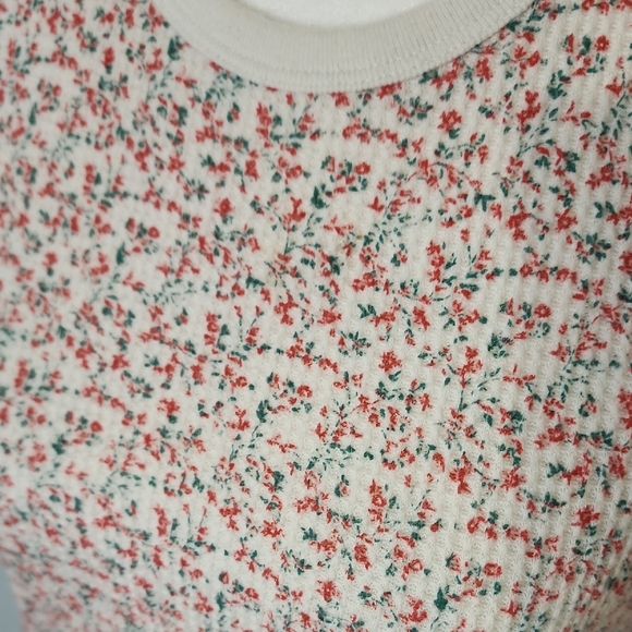 🛍️3 for $20 - American Eagle Outfitters Multicolor Knit Sweater - Picture 3 of 10